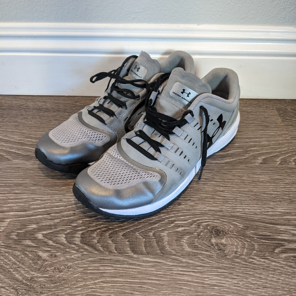 Under Armour TB Charged Stunner TR